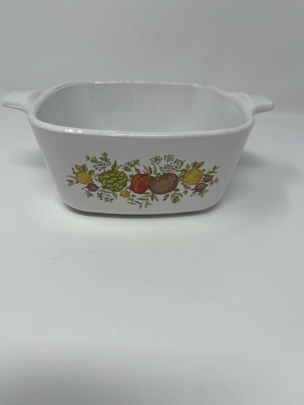 Corningware 2 3/4c Baking Dish with Harvest Vegetable “Spice of Life” P43b